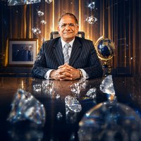1. Inki Wajah Se Hi Aaj Surat Hai Diamond Capital